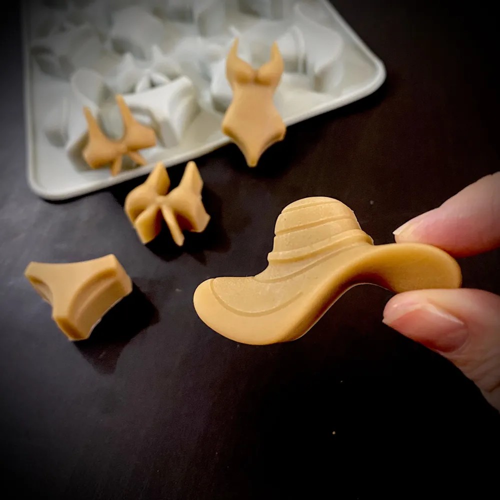 A Summer-Themed Beach Bikini M - đánh giá và giá Soap Making Kits